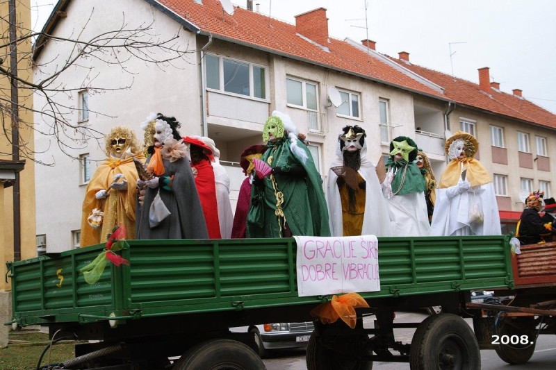 foto/2008 gracijee