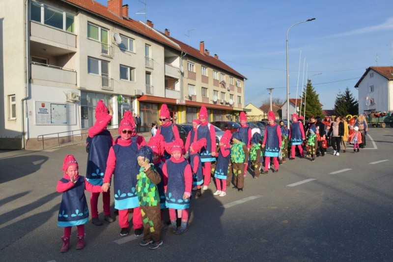 foto/F 2019 02