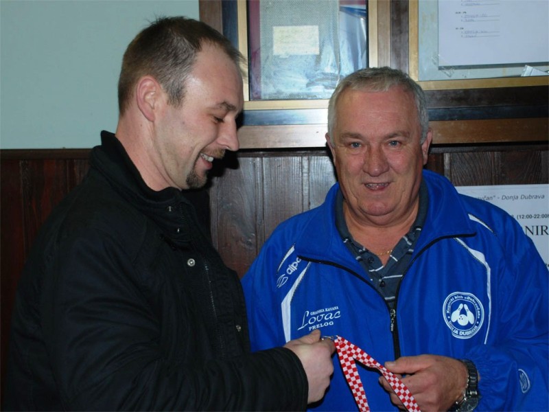 foto/bozicnikuglaci2013b