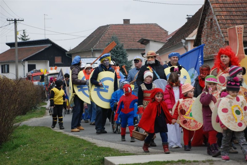foto/dobravskifasenjk032014a