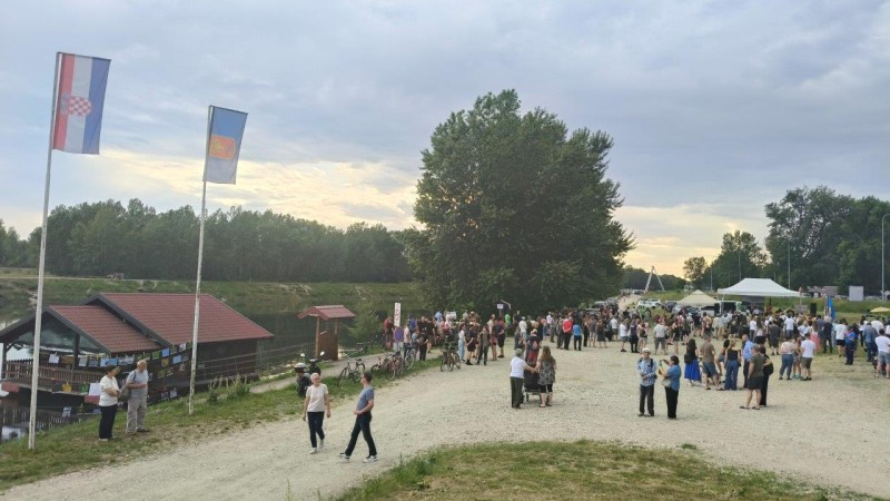 foto/dsnt0506_-10-_5.6.2026-TVNTG70SP669HAOJKNA5