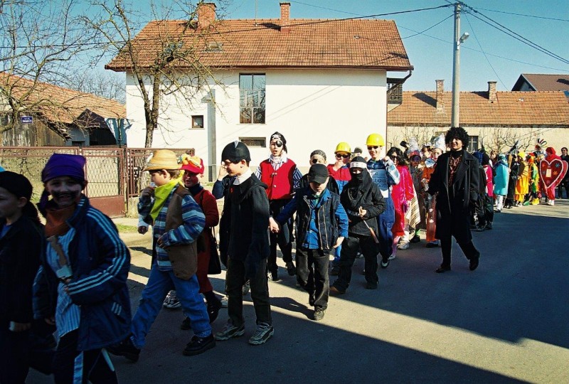 foto/f 2000 23
