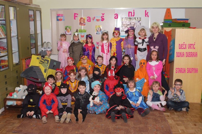 foto/f 2009 04 starija sk
