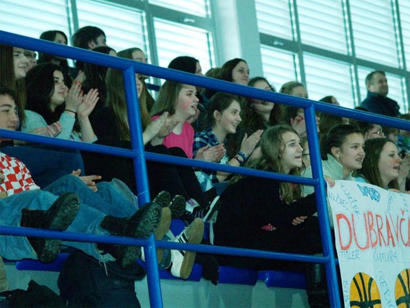 foto/kosarkaskistroj022014g