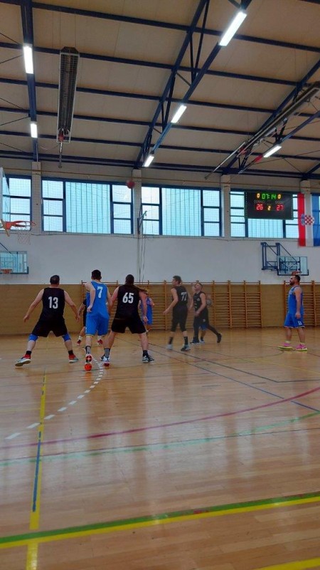 foto/lsg1221_-1-_2.12.2021-1A0WSCA3F5X6DRWZWRJH