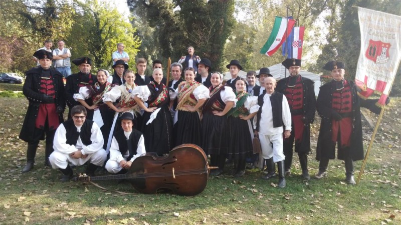 foto/slogakc1216b