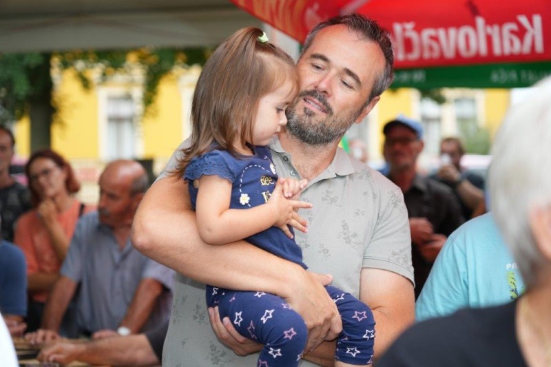 foto/tbg0209_-17-_2.9.2025-KDKP0WW76LE7WDFDTONK